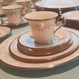 Lenox Fine China,
